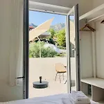 Pansion Jakas