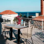 B&B Pansion Jakas 자발라