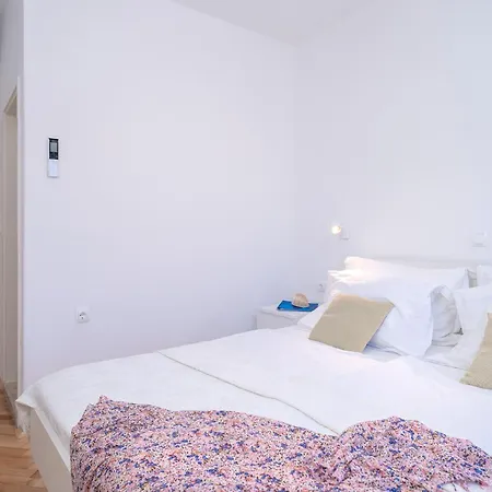 Pansion Jakas Bed & Breakfast 3*