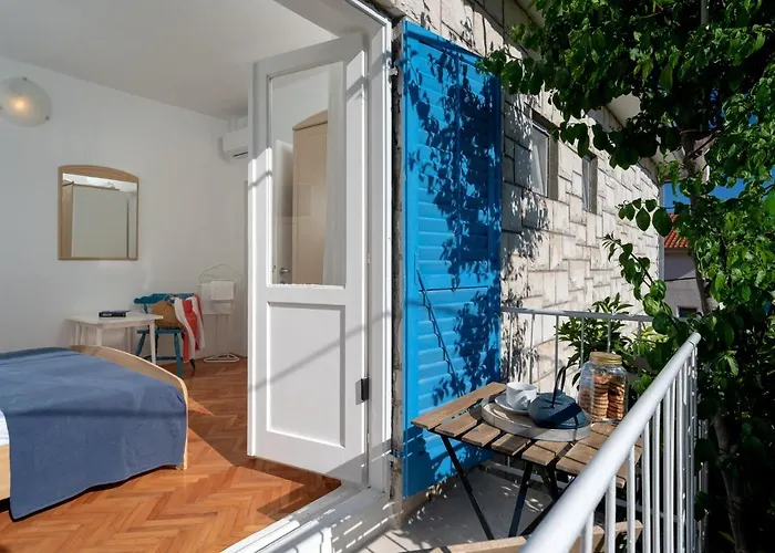 Bed & Breakfast Pansion Jakas Zavala