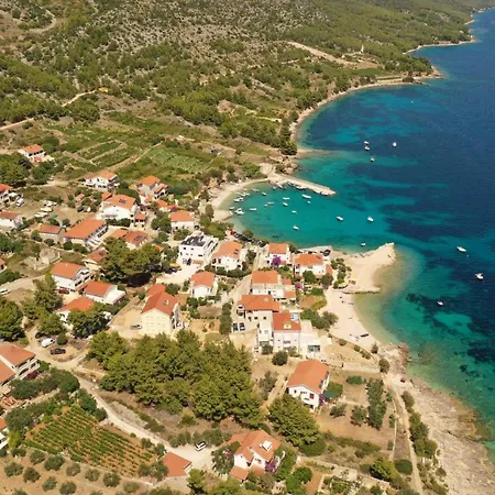 Bed and breakfast Pansion Jakas Zavala
