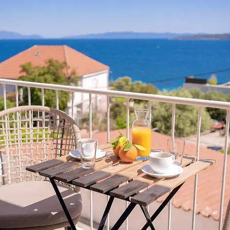 Pansion Jakas Couette-café Zavala