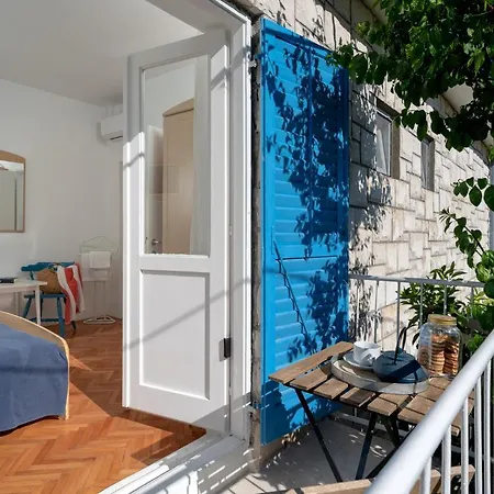 Bed and breakfast Pansion Jakas Zavala